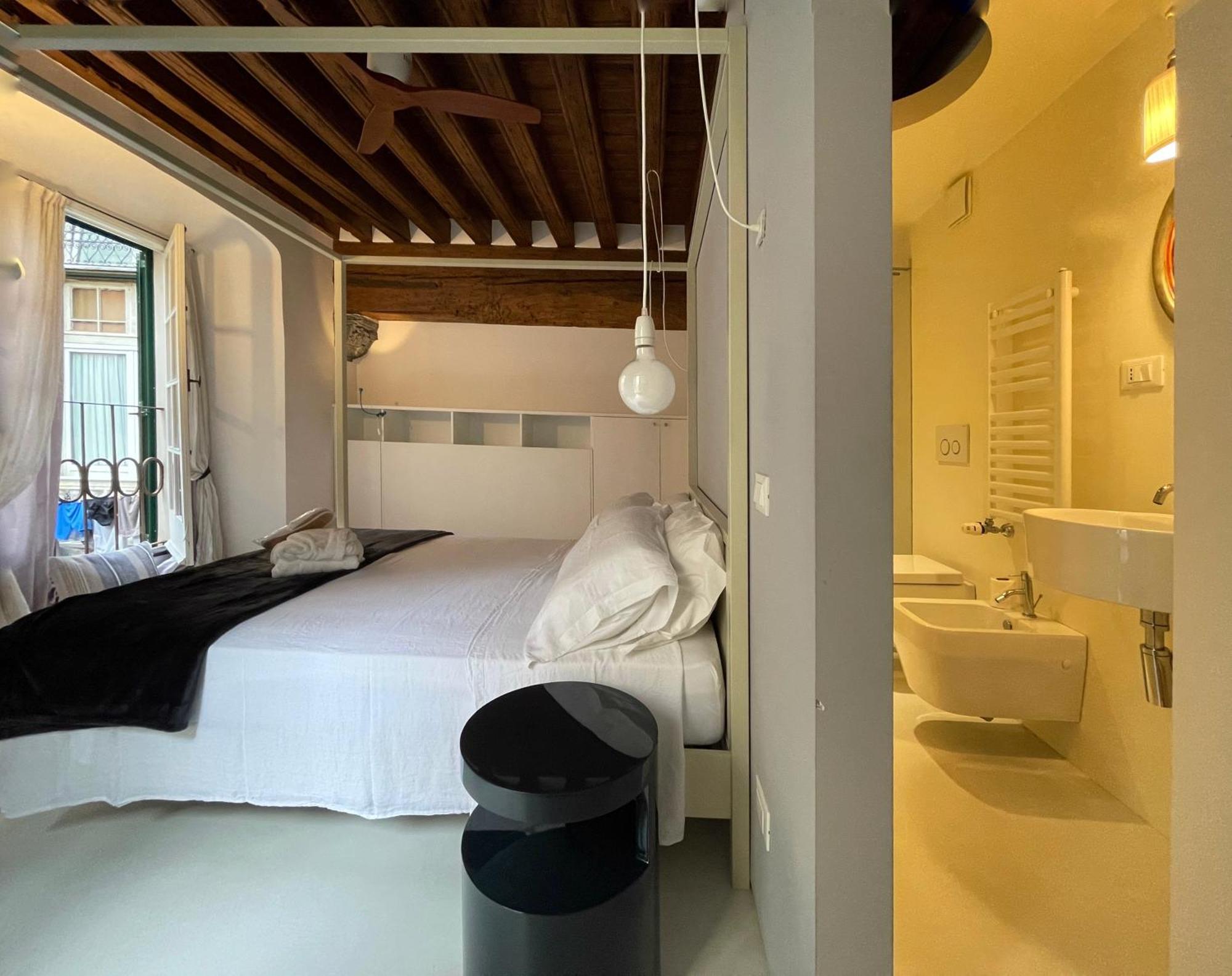 Dimora Al Porto Antico Apartment Genoa Ngoại thất bức ảnh